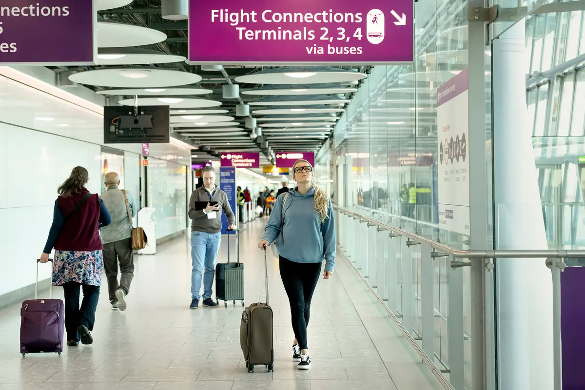 Airport Transfer Times: How Minimum Connections Work