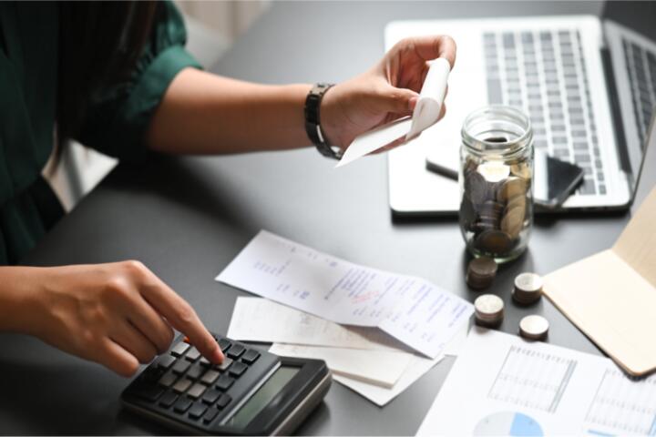 Contractor vs Employee: Costs Beyond the Hourly Rate