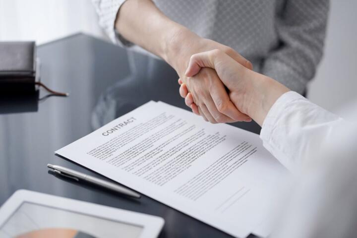 Probation Clauses: What New Hires Often Miss